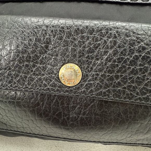Vintage PRADA Black Tessuto Nylon Vitello Leather Trim Shoulder Tote Bag Y2K - Picture 2 of 16